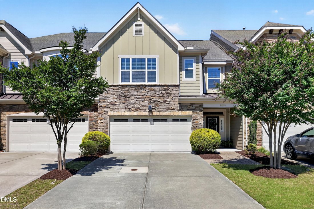 Townhouse in Cary, North Carolina, United States 1 - 18091655