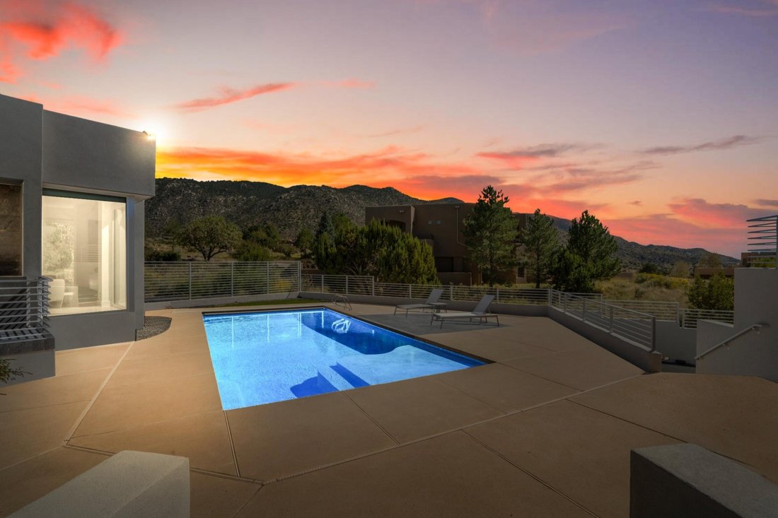 House in Albuquerque, New Mexico, United States 2 - 18107101