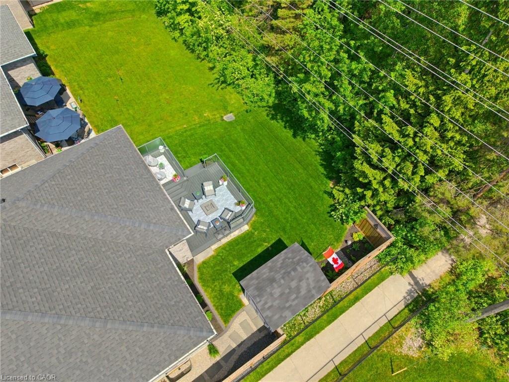 House in Listowel, Ontario, Canada 2 - 18095961