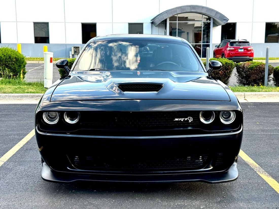 Coupe in Naperville, IL, United States 2 - 18099713