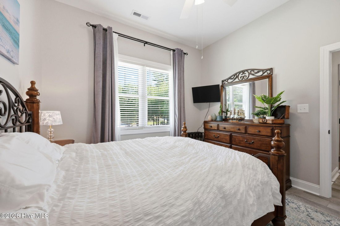 House in Emerald Isle, North Carolina, United States 5 - 18102720