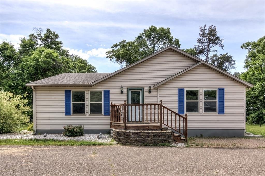 House in Chippewa Falls, Wisconsin, United States 1 - 18094770