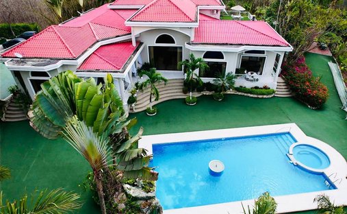 House in Guayaquil, Guayas, Ecuador 1