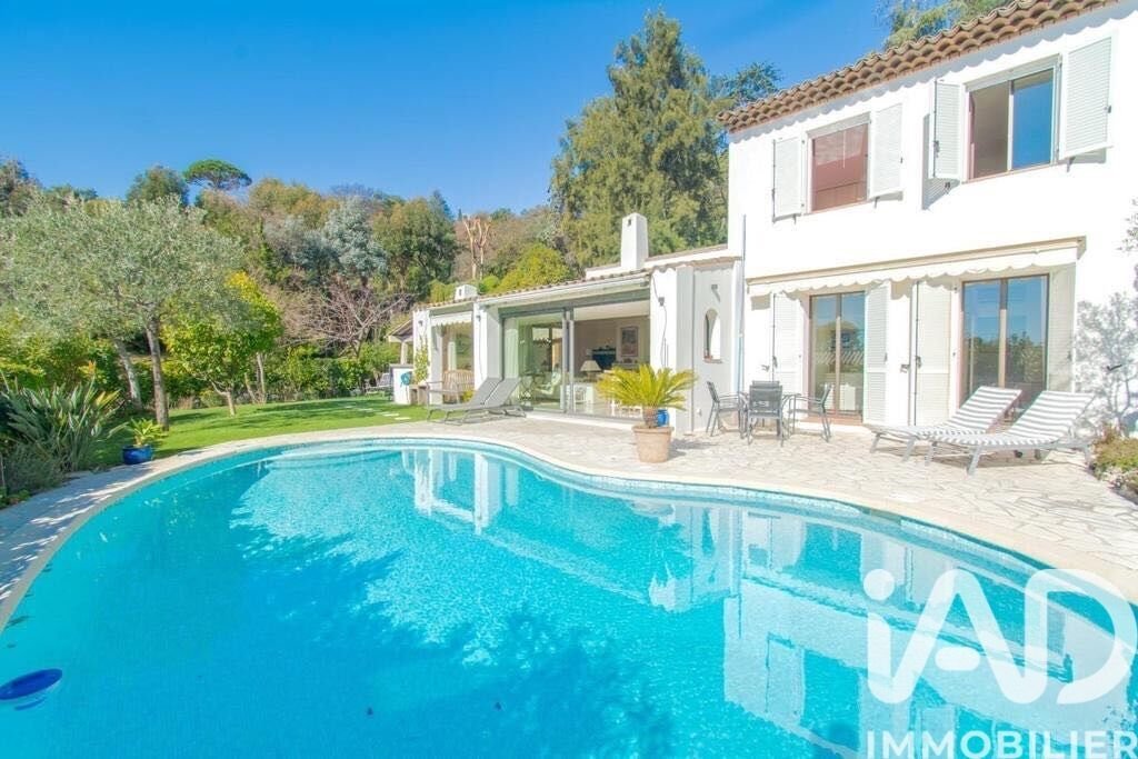 House in Vaug, Villeneuve-Loubet, France 2 - 18100100