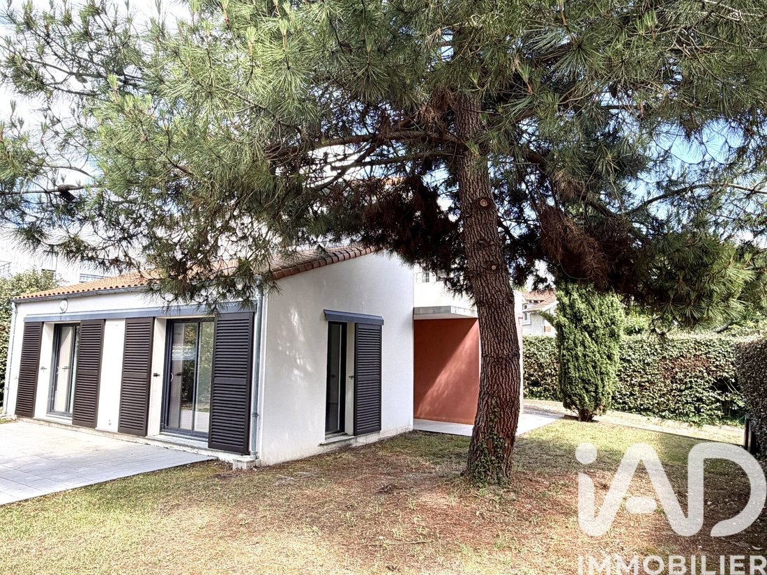 House in Pontaillac, Royan, France 2 - 18100154