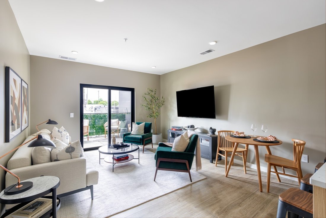 Condo in Nashville, Tennessee, United States 2 - 18095591