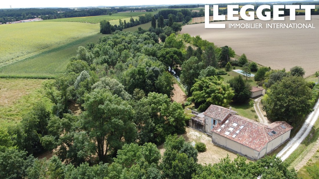 Maison à Saint Hilaire, Barbezieux-Saint-Hilaire, France 1 - 12322626