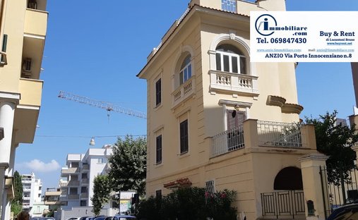 Villa a Centro, Nettuno, Lazio 1