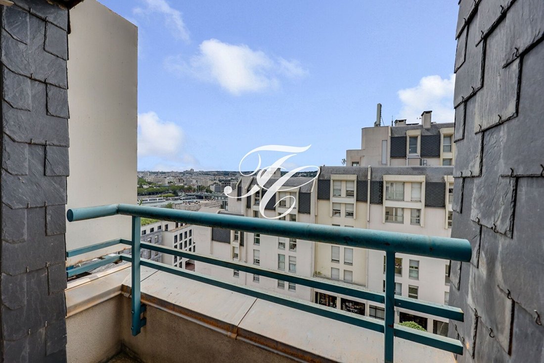 Apartment in Saint-Cloud, Ile-de-France, France 4 - 18096188