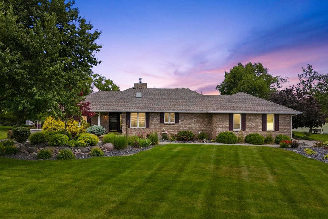 House in Port Byron, Illinois, United States 3 - 18095313
