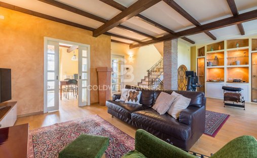 Villa in Viserba, Rimini, Italy 1