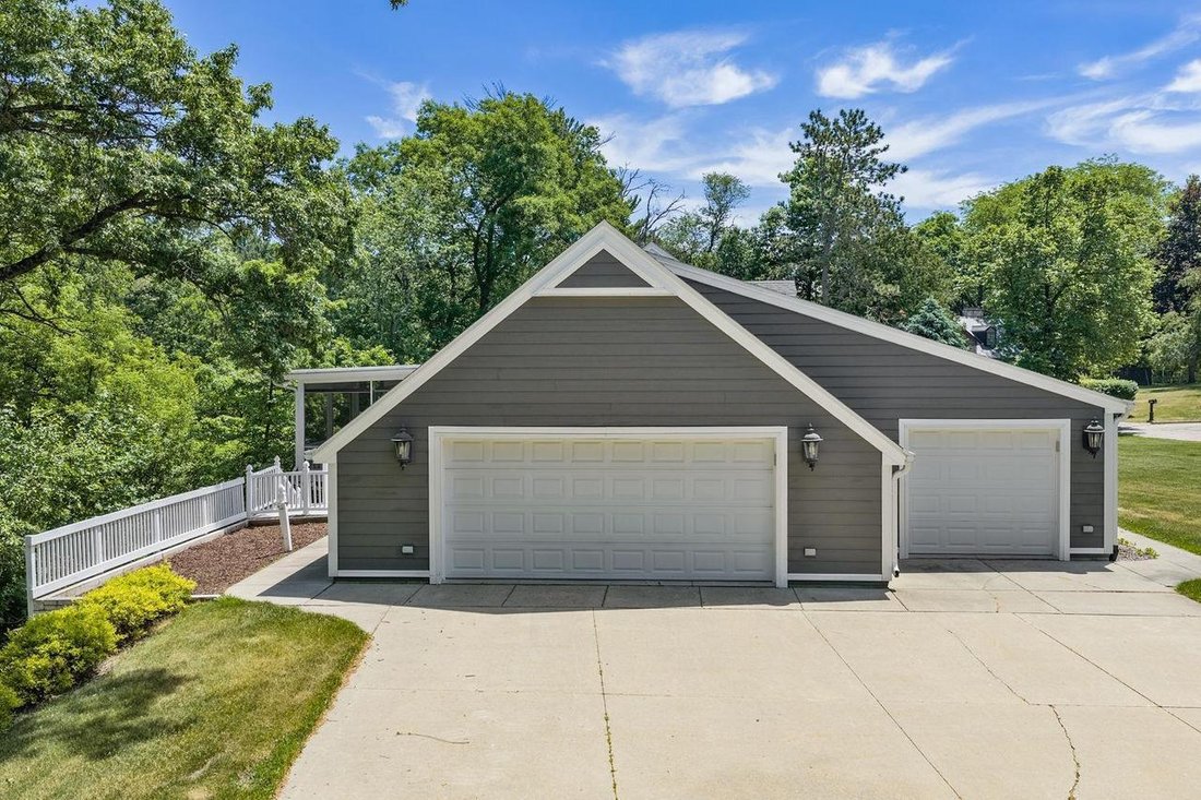 House in Wisconsin Dells, Wisconsin, United States 5 - 18098105