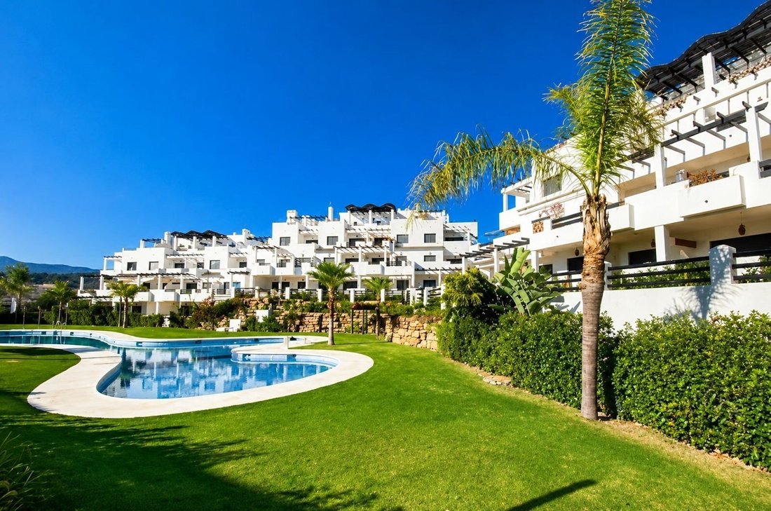 Apartment in Estepona, Andalusia, Spain 4 - 18106798