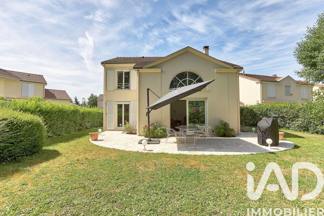 House in Golf, Bondoufle, France 1 - 18100104