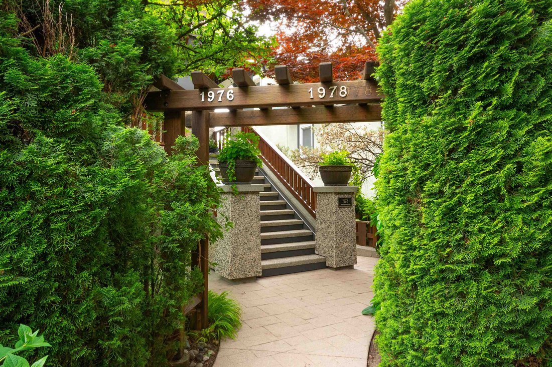 Townhouse in Vancouver, British Columbia, Canada 4 - 18096378