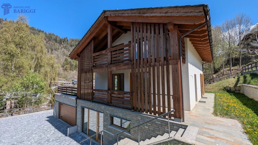 Villa in Aprica, Lombardy, Italy 1 - 18093415
