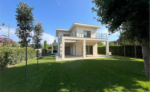 Villa in Center, Forte dei Marmi, Tuscany 1