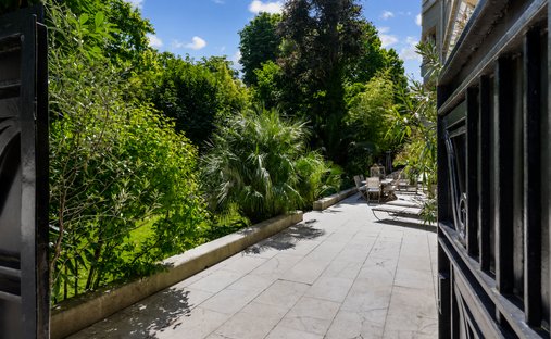 Apartment in Ile de la Jatte - Parc d'Orléans, Neuilly-sur-Seine, France 1