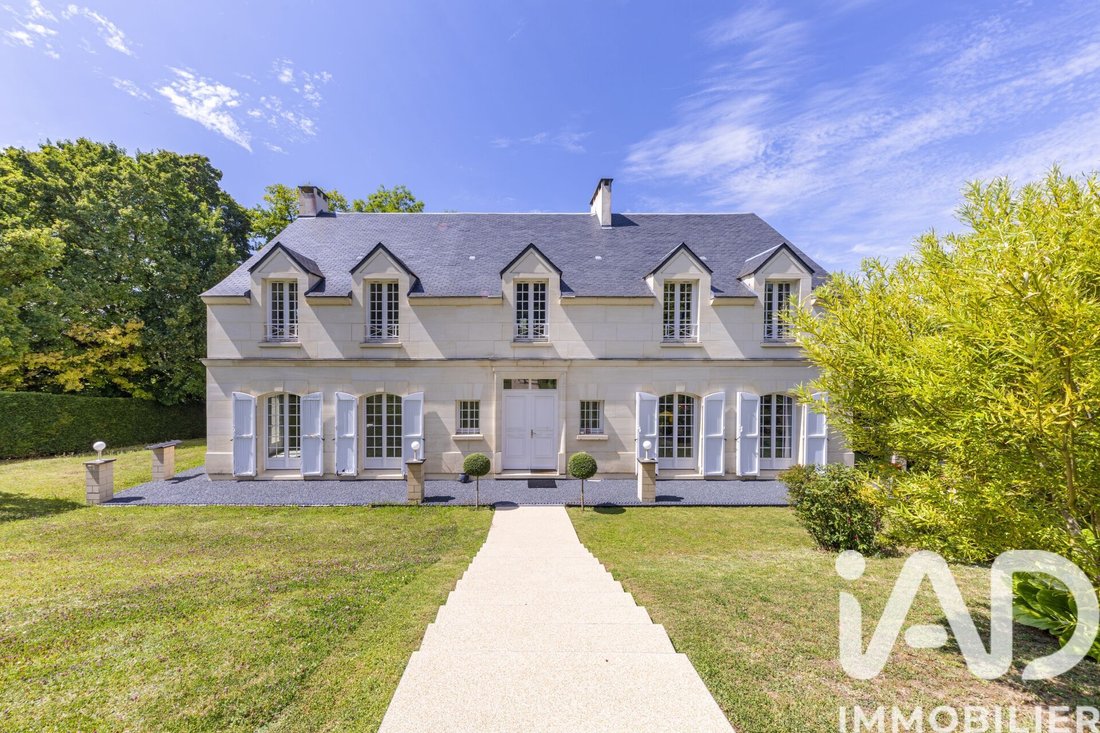 House in Nesles-la-Vallee, Ile-de-France, France 1 - 18100139