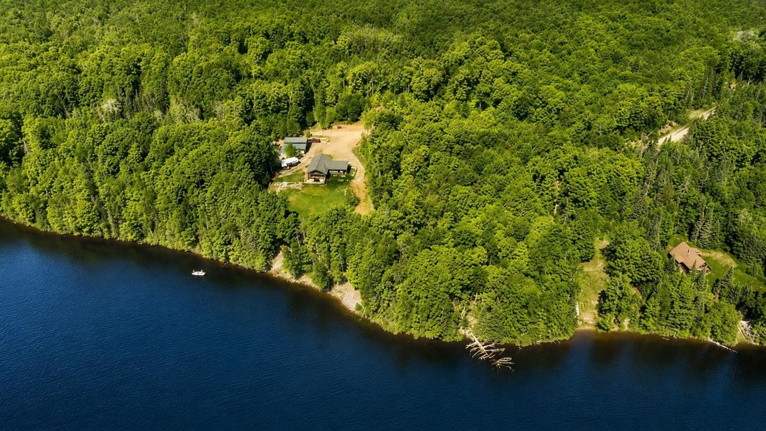 House in Watersmeet, Michigan, United States 1 - 18094097