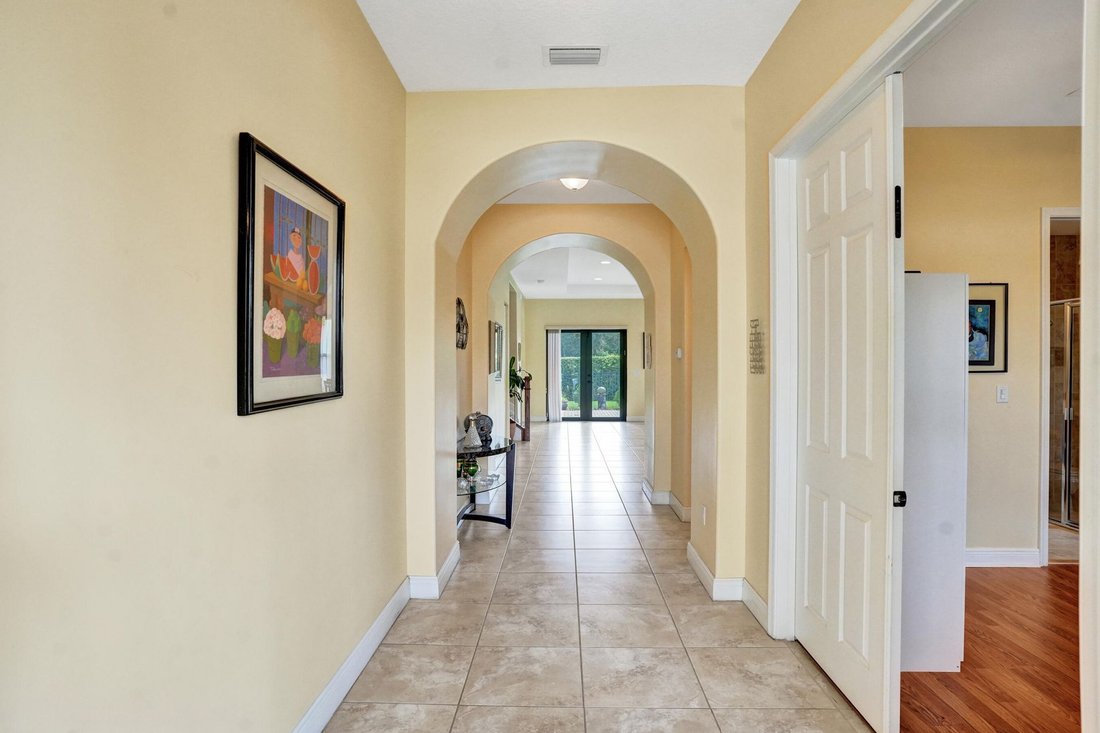 House in Pembroke Pines, Florida, United States 2 - 18097571