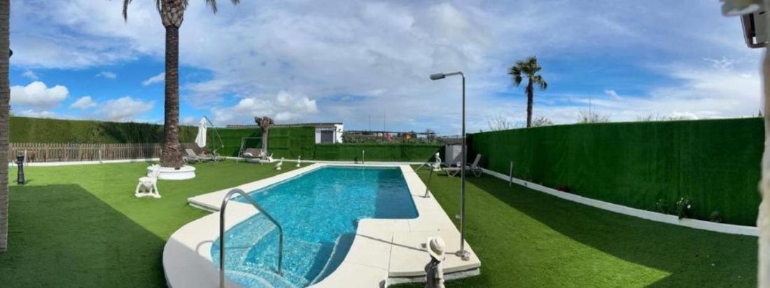 Villa in Salteras, Andalusia, Spain 3 - 18098655