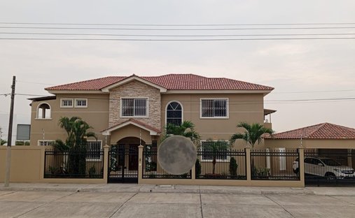 Casa a El Condado, Provincia del Guayas, Ecuador 1