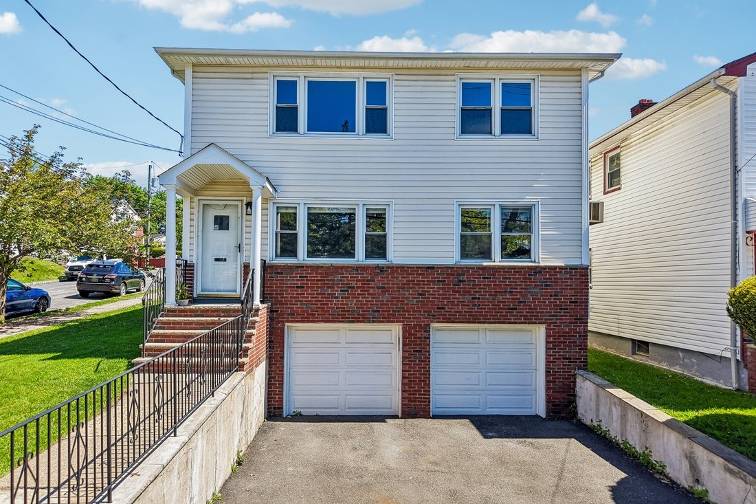 House in Maplewood, New Jersey, United States 2 - 18094276