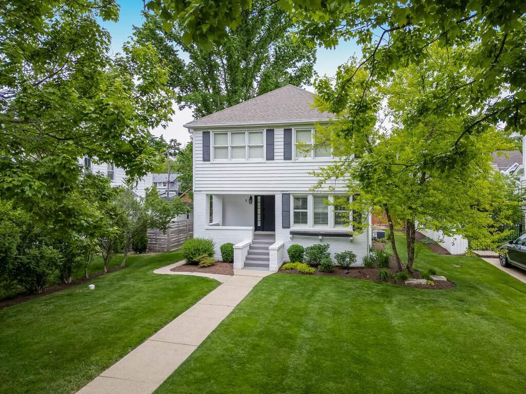 House in Hinsdale, Illinois, United States 1 - 18097793