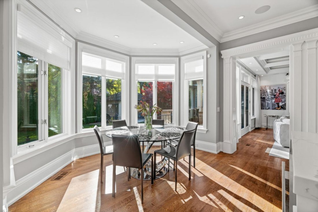 House in Toronto, Ontario, Canada 1 - 18098917