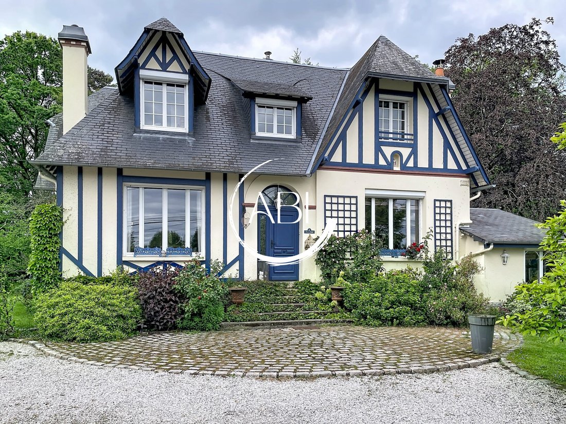 Villa in Bagnoles-de-l'Orne-Normandie, Normandy, France 4 - 18097738