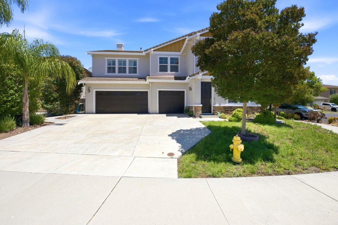 Townhouse in Gilroy, California, United States 3 - 18101090