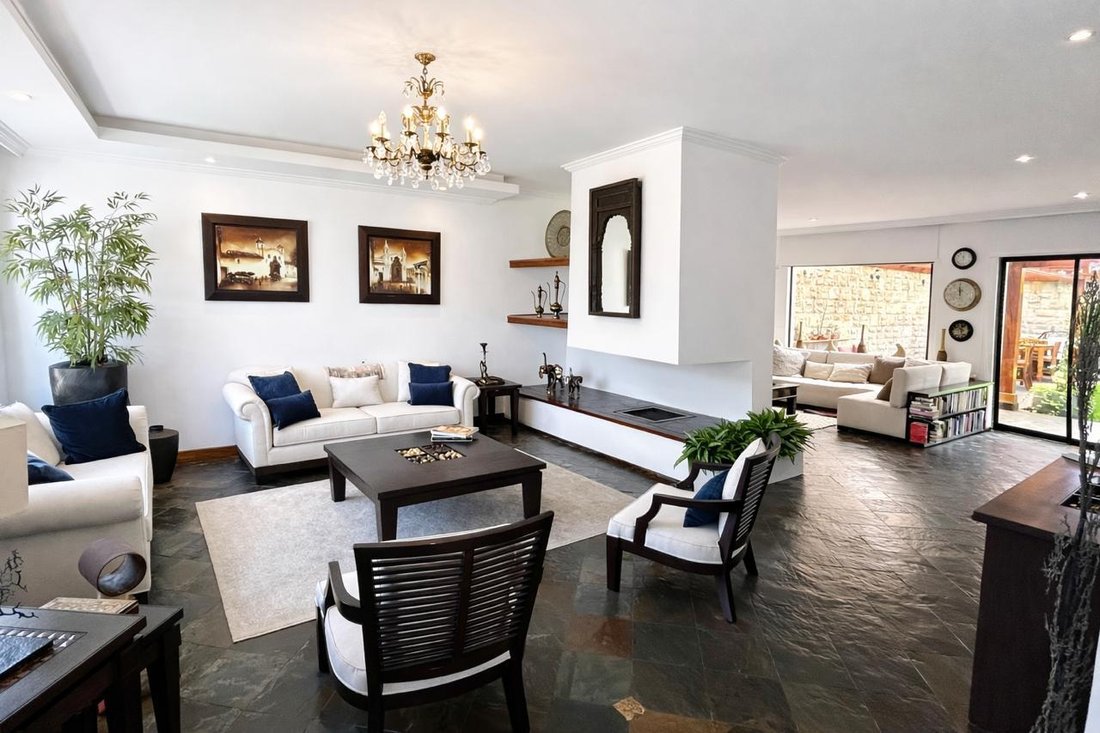 House in Quito, Pichincha, Ecuador 3 - 18016784