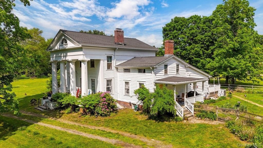 House in Wappingers Falls, New York, United States 1 - 17575173
