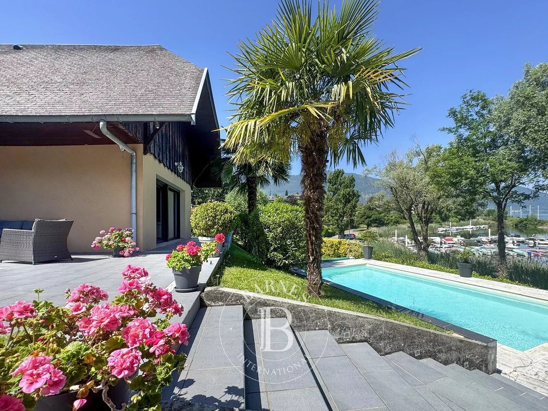 House in Brison-Saint-Innocent, Auvergne-Rhône-Alpes, France 4 - 18099116