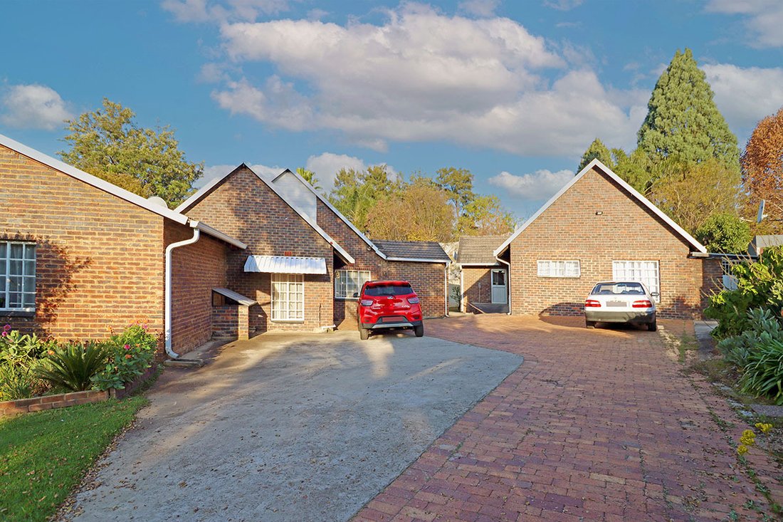 Land in Sandton, Gauteng, South Africa 5 - 18094084