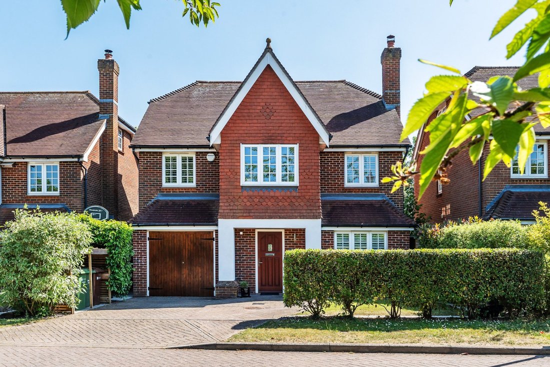 House in Merrow, Guildford, England 1 - 18094906