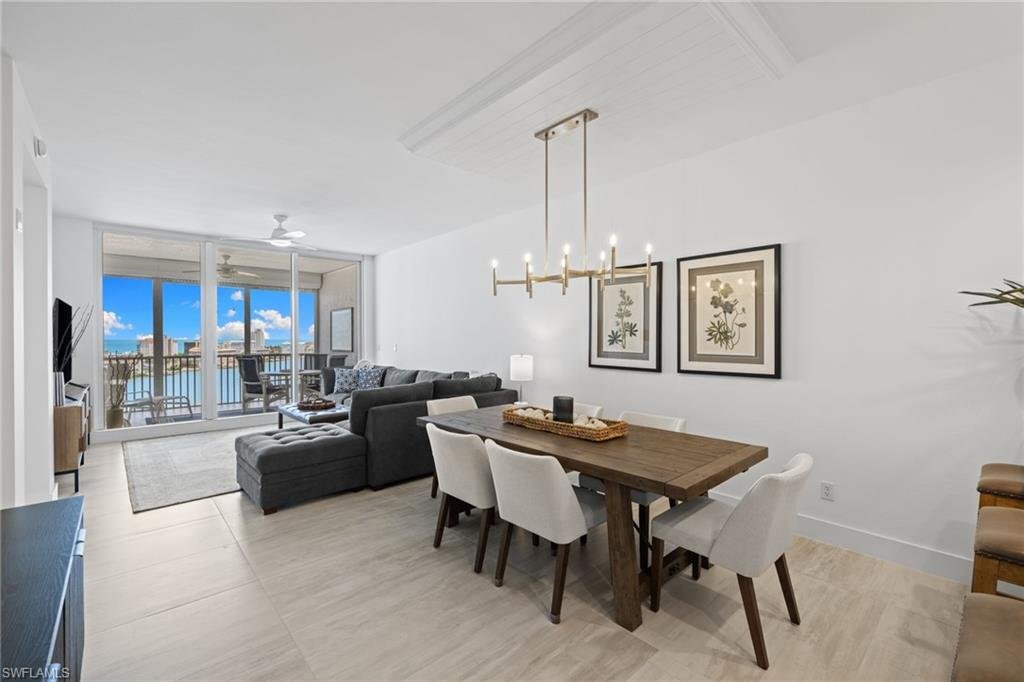 Condo in Naples, Florida, United States 3 - 18099287