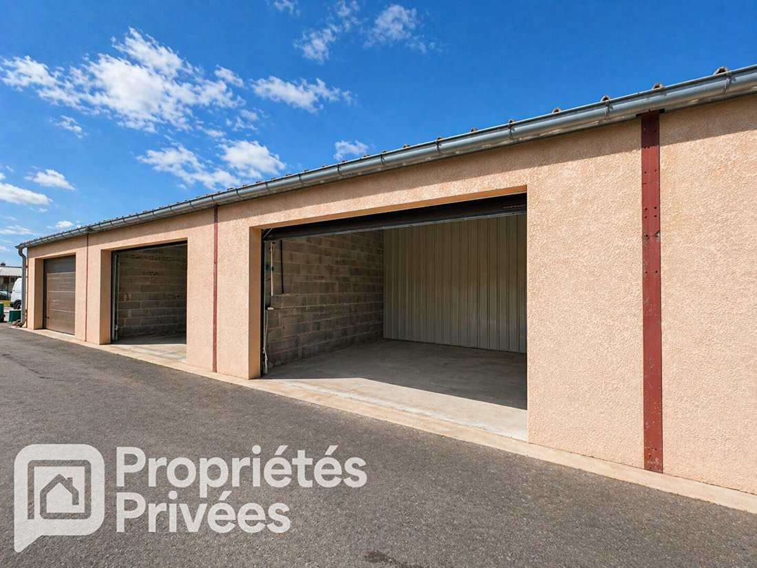 Centre, Gex, France 5 - 18101825
