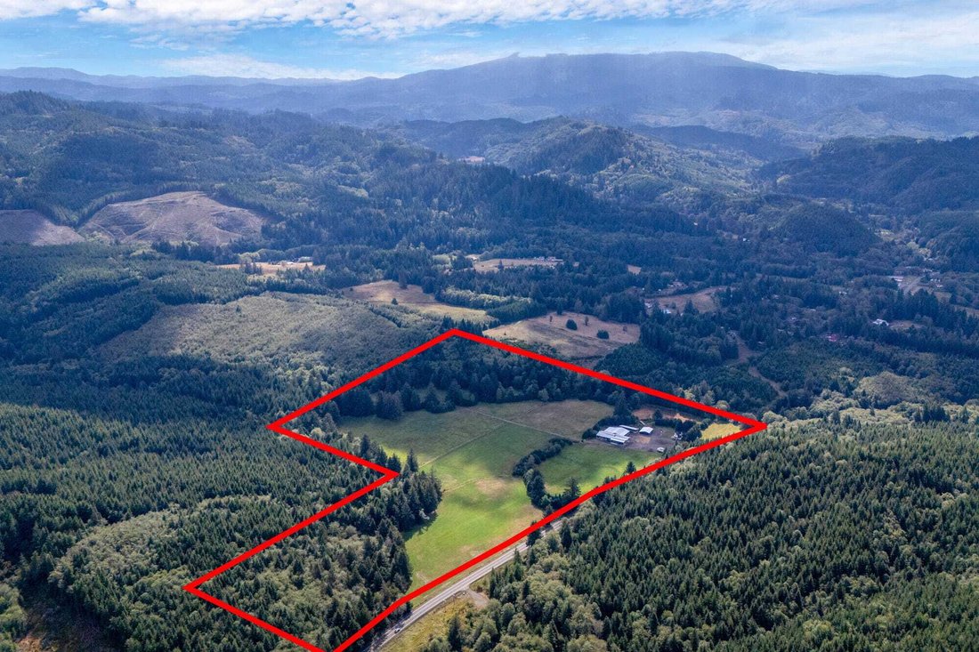 Tillamook, Oregon, United States 2 - 18095993