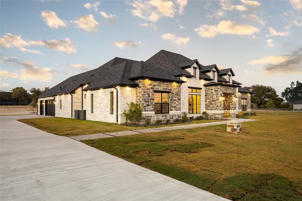 House in Weatherford, Texas, United States 2 - 18103134