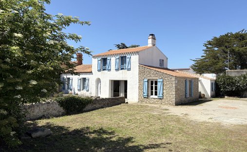 House in La Gueriniere, Pays de la Loire, France 1