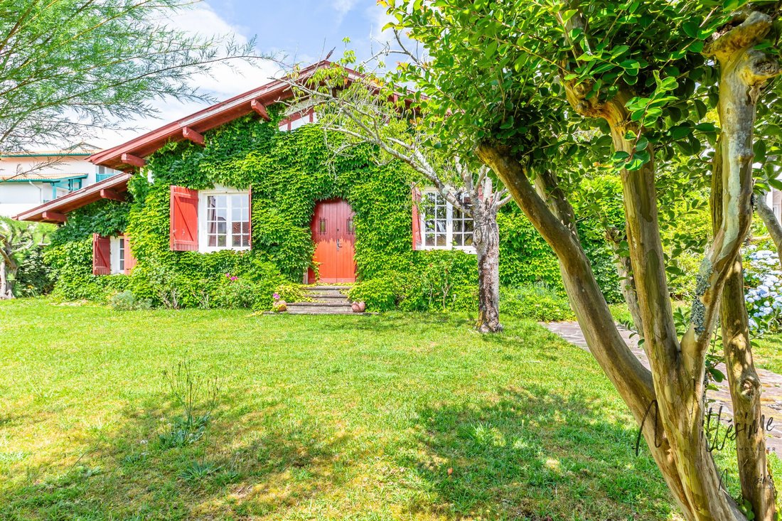 House in Anglet, Nouvelle-Aquitaine, France 3 - 17489224
