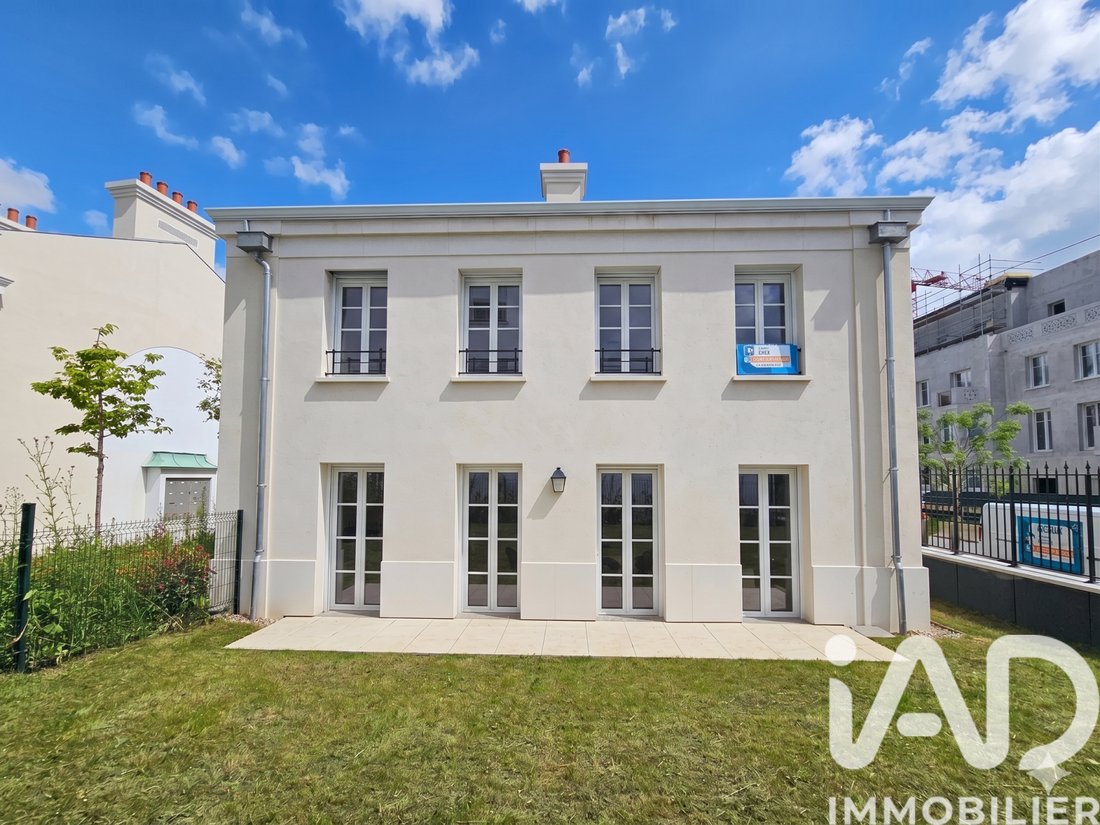 House in Serris, Ile-de-France, France 2 - 17980809