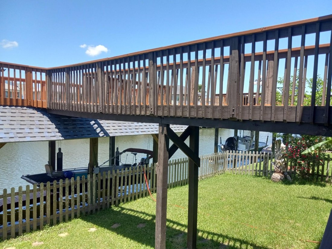 House in Hitchcock, Texas, United States 3 - 18095711