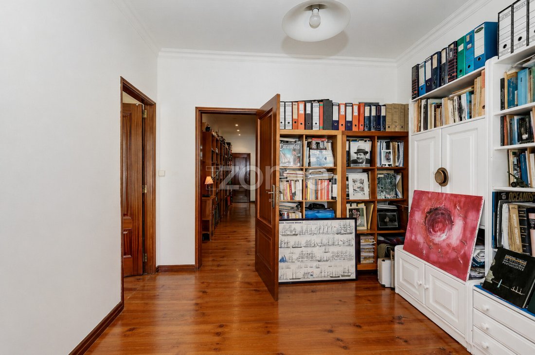 Apartment in Santo Antonio, Lisbon, Portugal 4 - 18097096