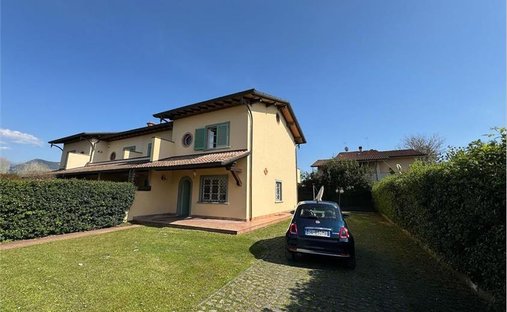 Villa in Center, Forte dei Marmi, Tuscany 1