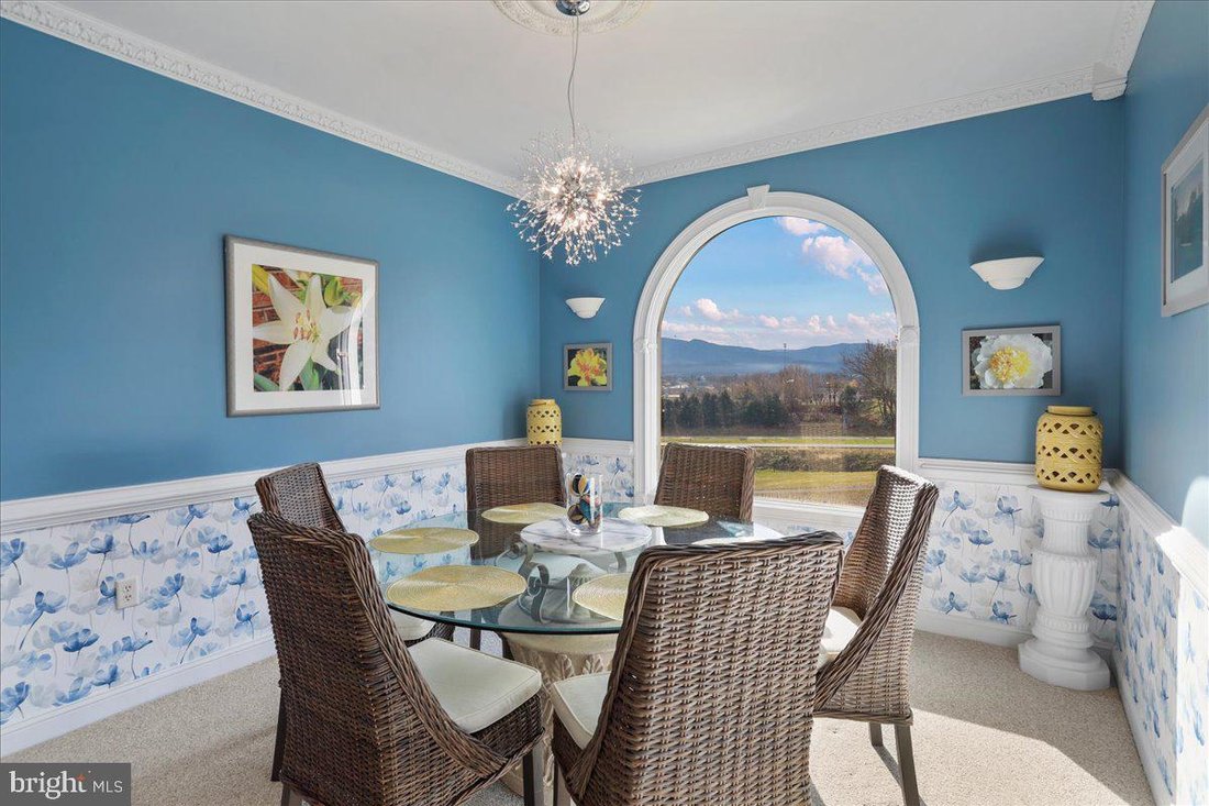 House in Luray, Virginia, United States 5 - 18102040