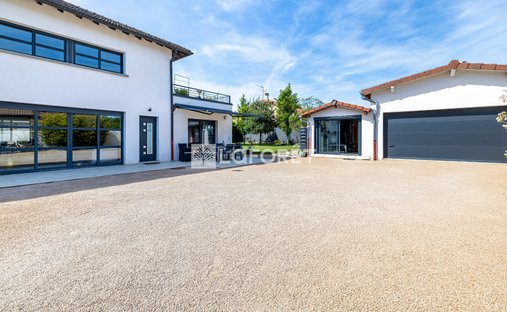 Villa a Centre Ville, Bourg-en-Bresse, Francia 1