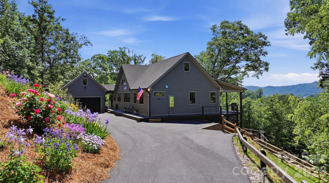 House in Waynesville, North Carolina, United States 2 - 17821414